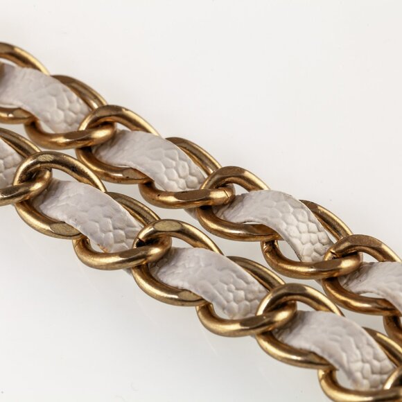 Chanel Quilted White Caviar Pick Me Up Vanity Case Gorgeous Condition! - Picture 10 of 11